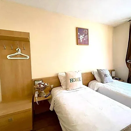 Tipi Hotel Parijs