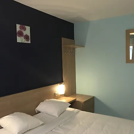 Hotel Tipi 2*