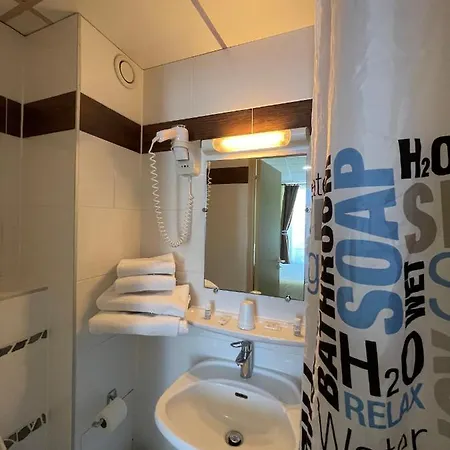Tipi Hotel