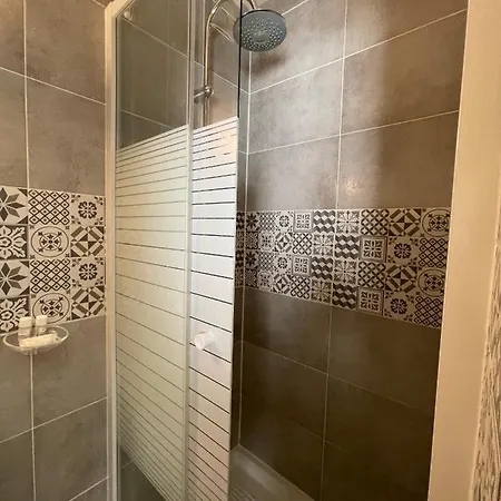 Tipi Hotel Parigi