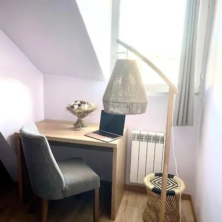 Tipi Hotel 2*