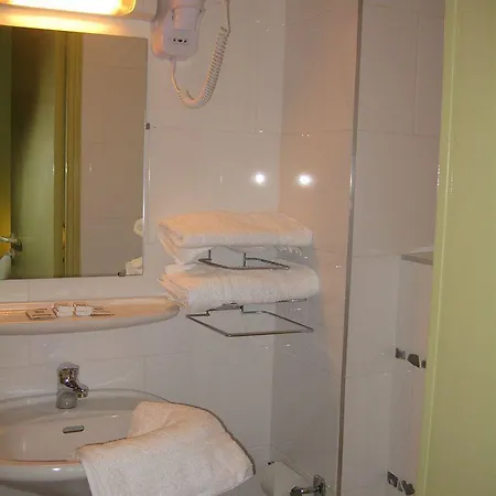 Tipi Hotel